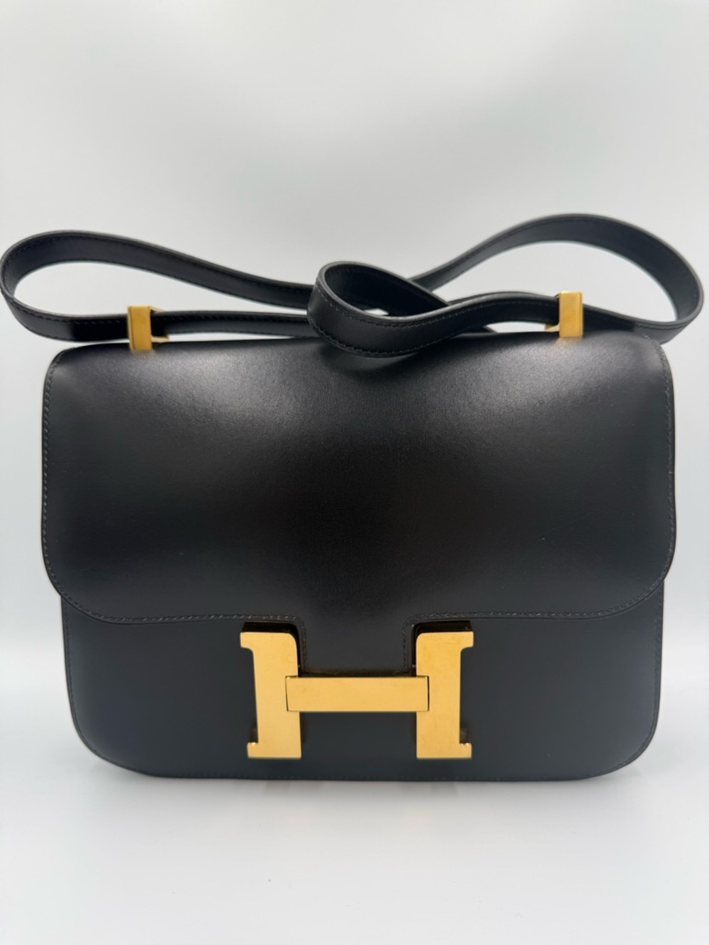 Hermes Vintage Constance 23 in Box Leather with Gold Hardware.